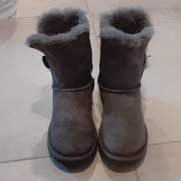 UGG Shoes - Ugg boots